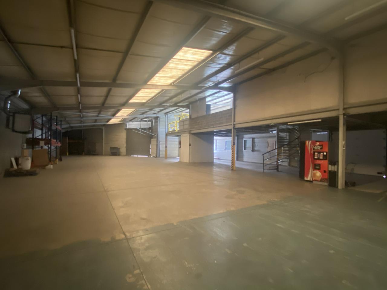 Local d'activité Échirolles 867m² Location local d'activité Échirolles Isère OLACT2317689 3